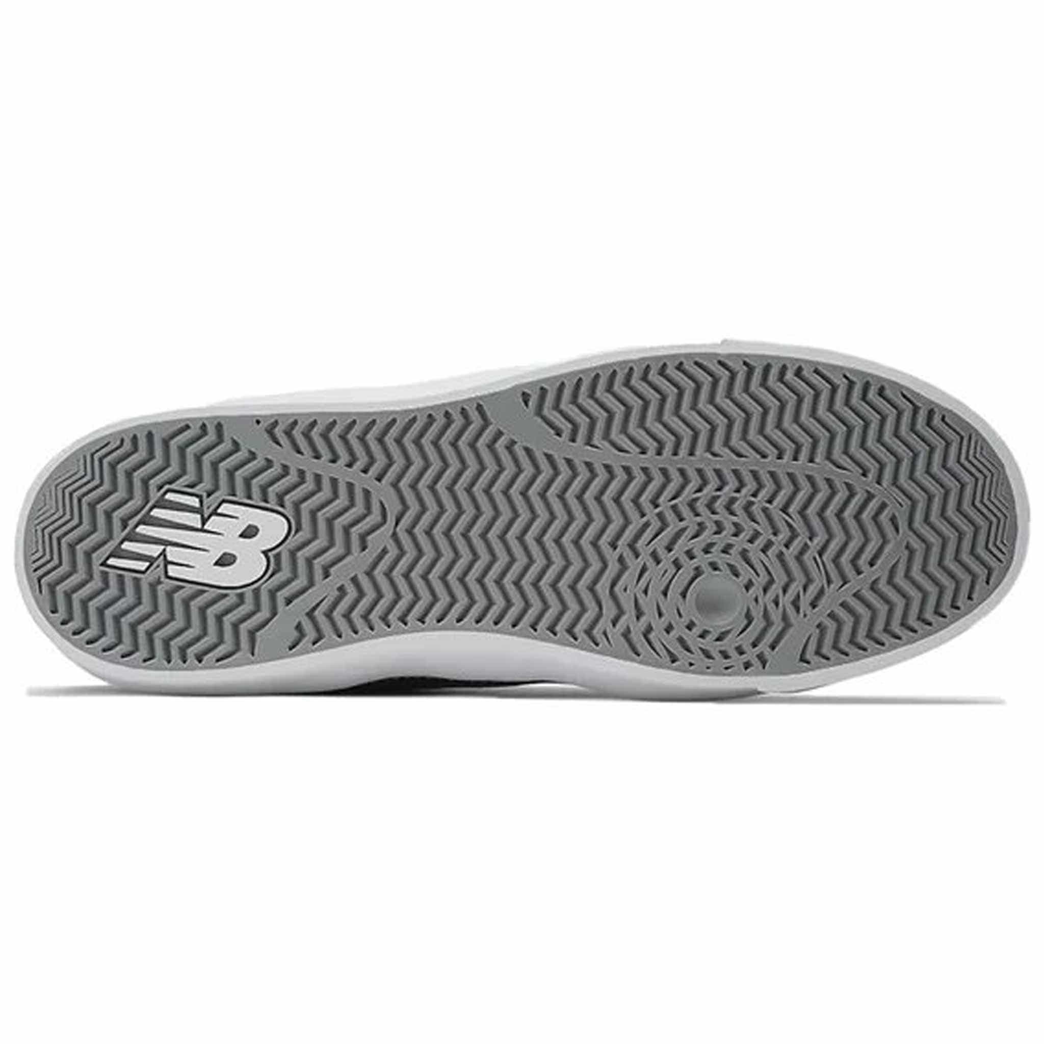 New Balance Numeric Villani 417 Low Black White Shoe