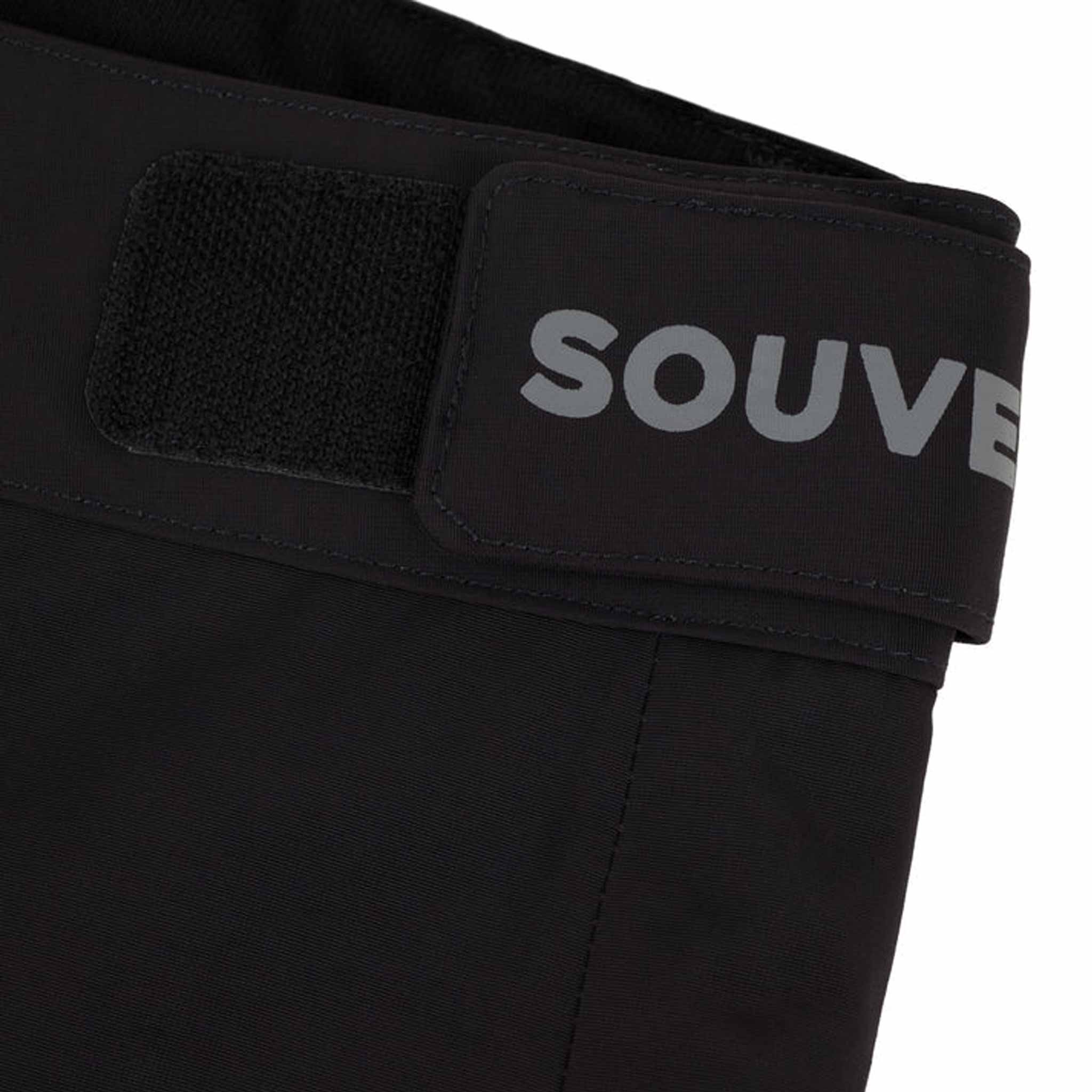 Souvenir Pleated Chino Pant Black Mens Snowboard Pants