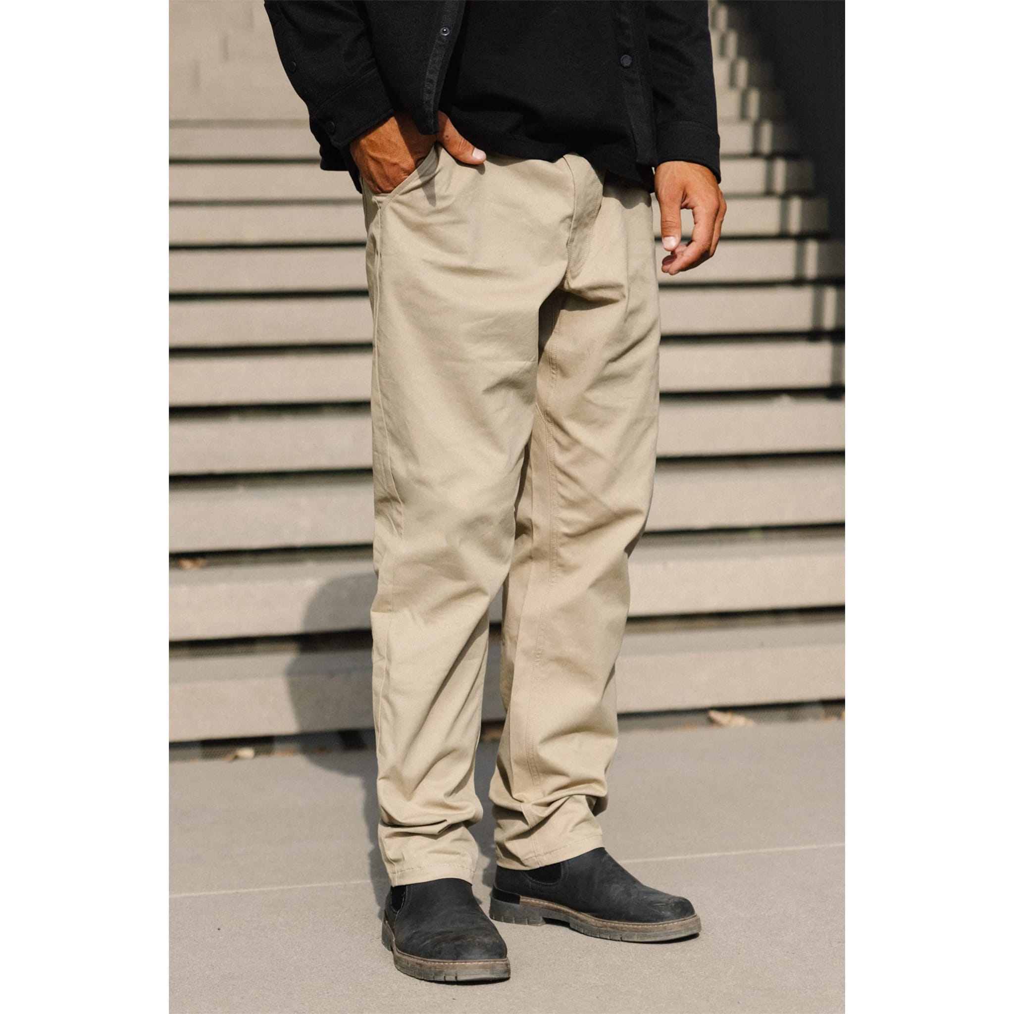 686 Everywhere Standard Pant Relaxed Fit Khaki Pants