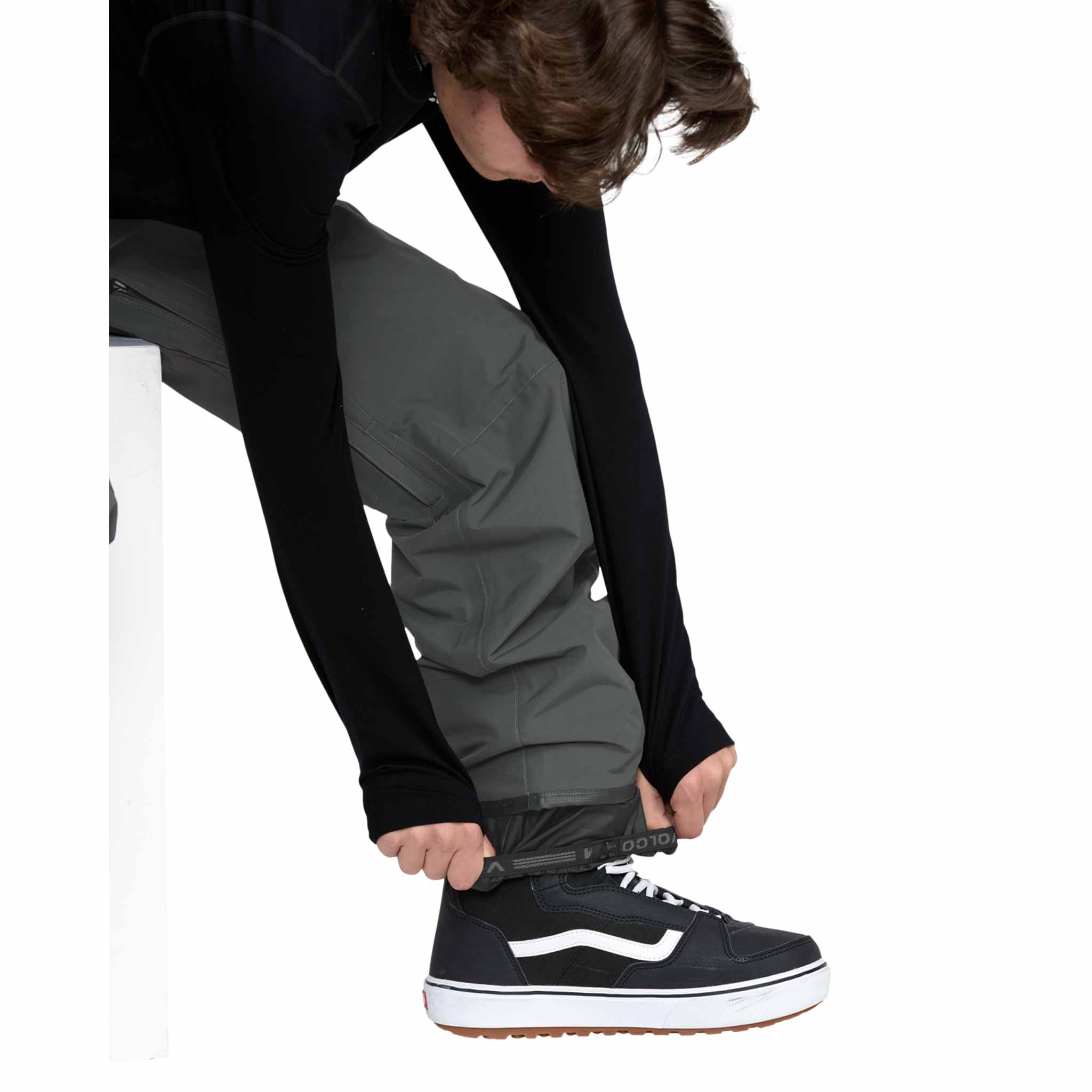 VOLCOM L GORE-TEX グレー Volcom L Gore-Tex Pant Dark Grey 2026 - Sanction Skate And Snow